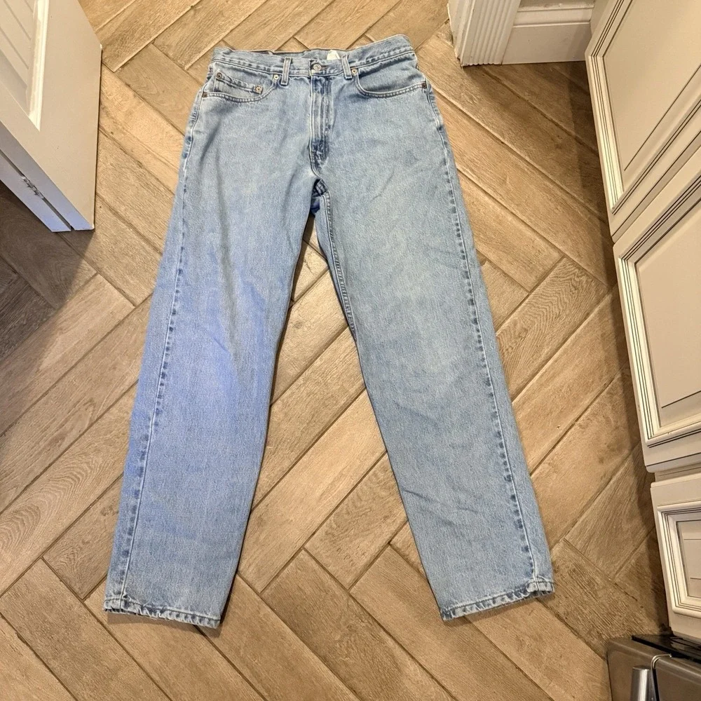 Vintage Levi's 550 Relaxed Light Wash Denim Jeans 34x32 Mexico Perfectly Worn